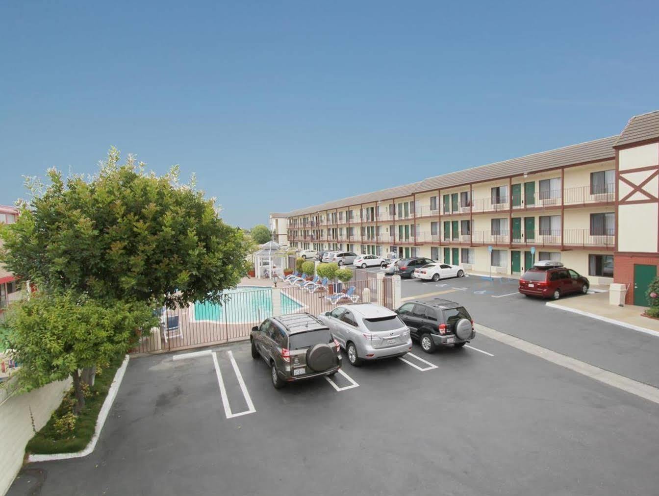 Best Western Surf City Huntington Beach Esterno foto